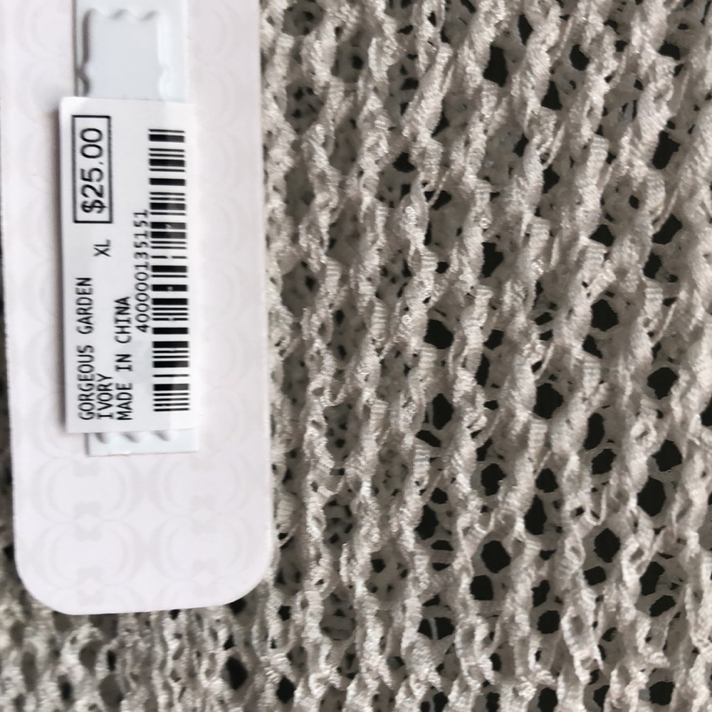 Sweater - Picture 2 of 4
